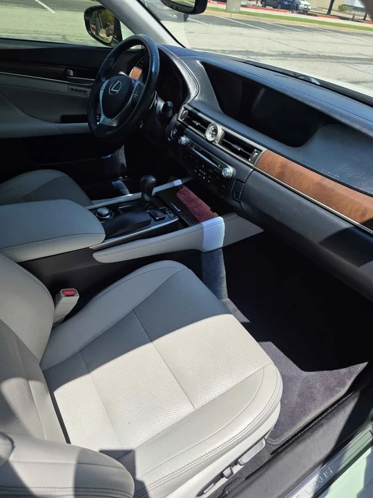 2014 Lexus GS 4th Gen - Image 6 of 13