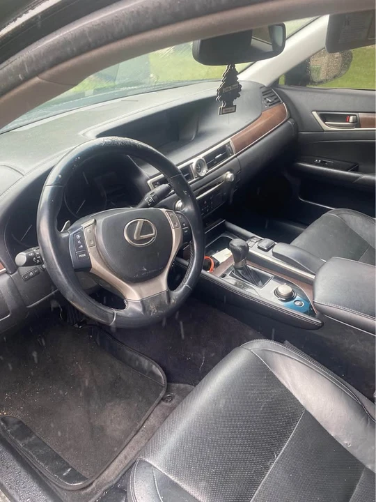 2014 Lexus GS 4th Gen - Image 9 of 12