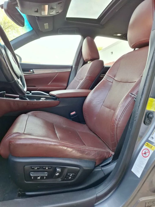 2014 Lexus GS 4th Gen - Image 8 of 16