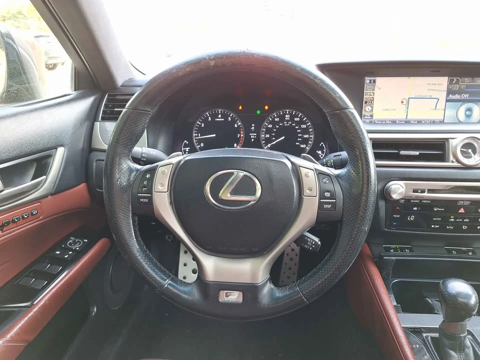 2014 Lexus GS 4th Gen - Image 14 of 16