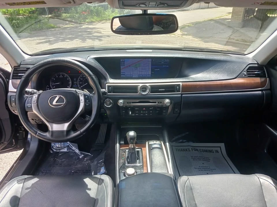 2014 Lexus GS 4th Gen - Image 9 of 18