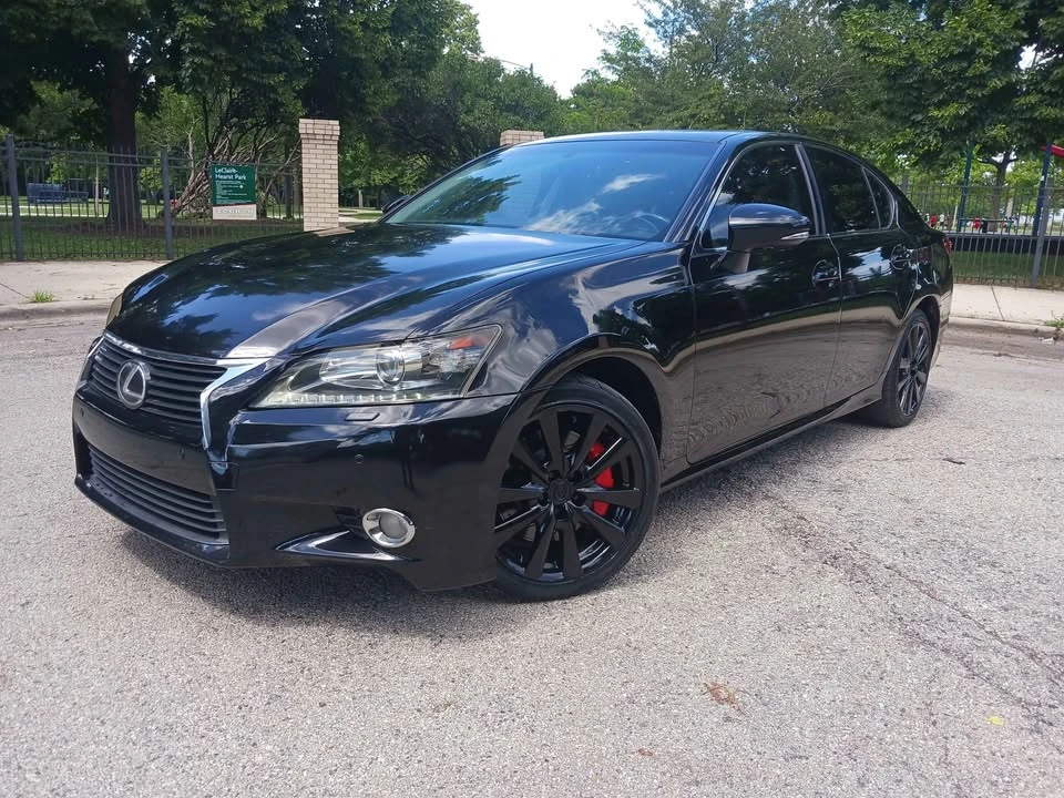 2014 Lexus GS 4th Gen - Image 17 of 18