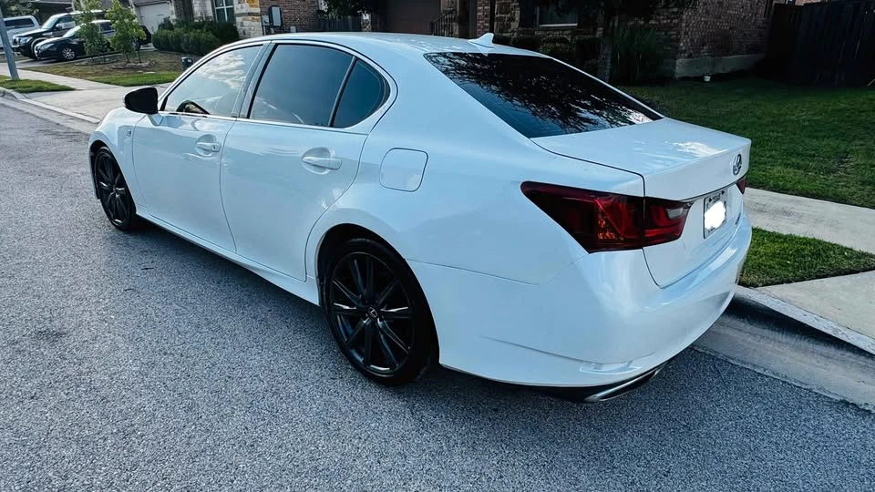 2014 Lexus GS 4th Gen - Image 6 of 18