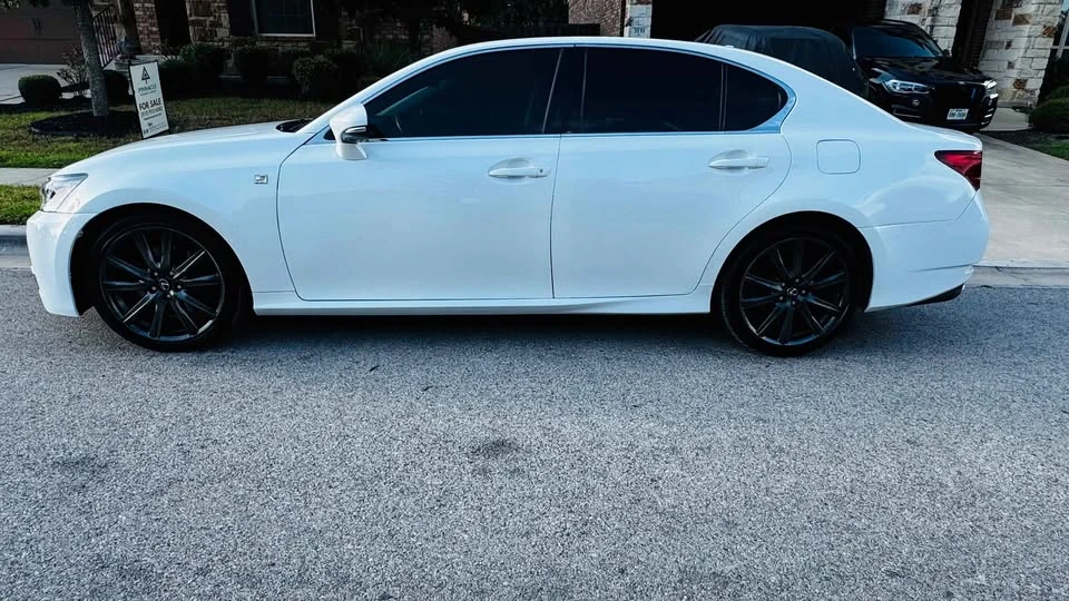 2014 Lexus GS 4th Gen - Image 7 of 18