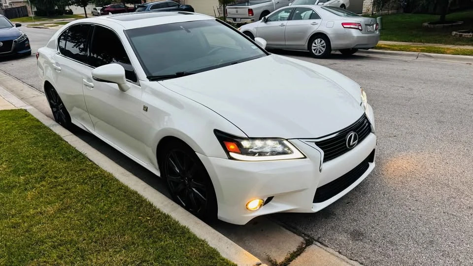2014 Lexus GS 4th Gen - Image 2 of 18