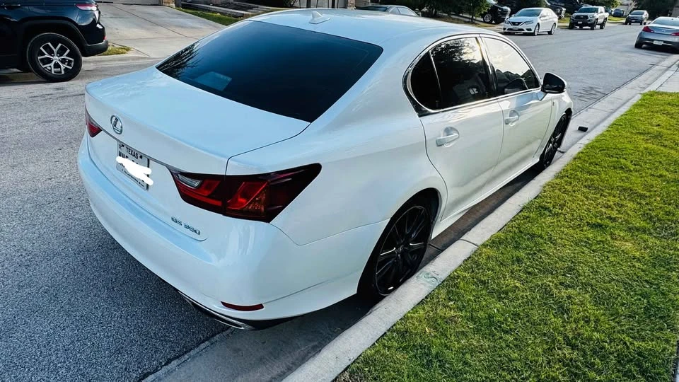 2014 Lexus GS 4th Gen - Image 4 of 18