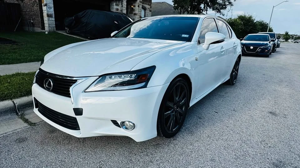 2014 Lexus GS 4th Gen - Image 8 of 18