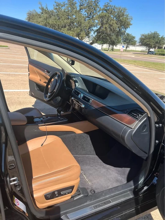 2014 Lexus GS 4th Gen - Image 14 of 15
