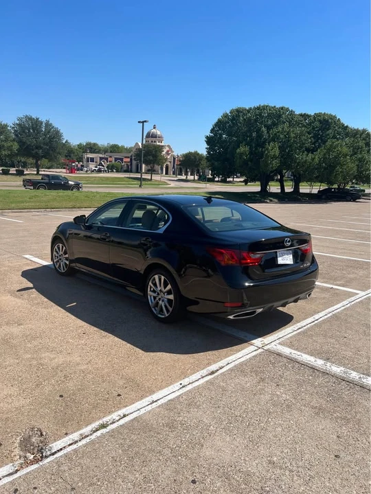 2014 Lexus GS 4th Gen - Image 4 of 15