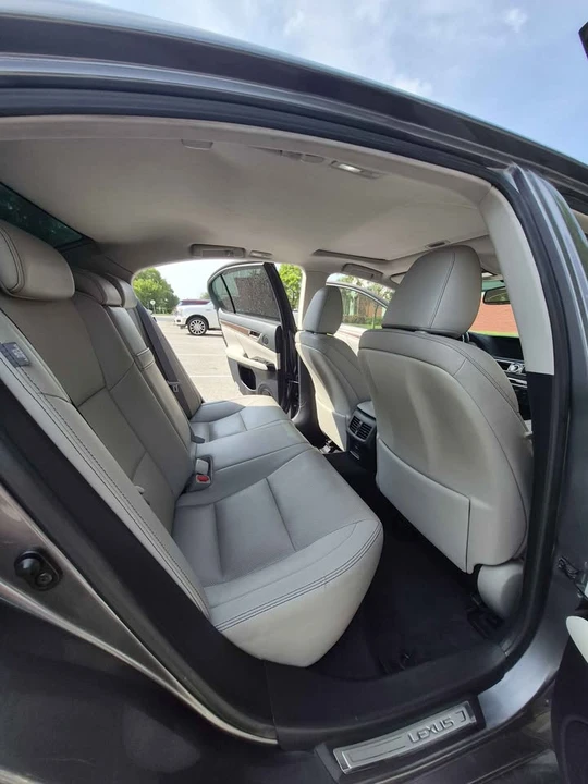 2014 Lexus GS 4th Gen - Image 8 of 12