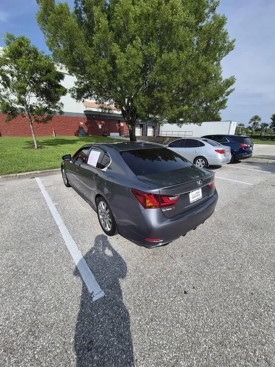 2014 Lexus GS 4th Gen - Image 4 of 12