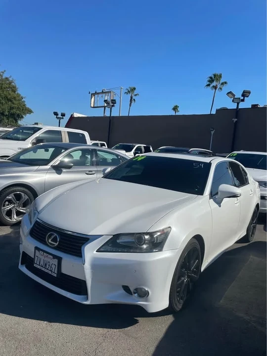 2014 Lexus GS 4th Gen - Image 3 of 3