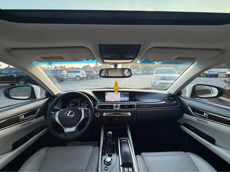 2014 Lexus GS 4th Gen - Image 6 of 9