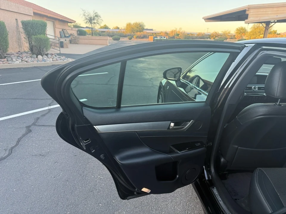 2014 Lexus GS 4th Gen - Image 14 of 21