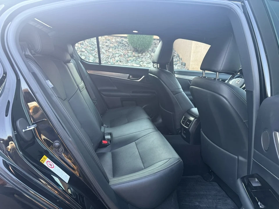 2014 Lexus GS 4th Gen - Image 15 of 21