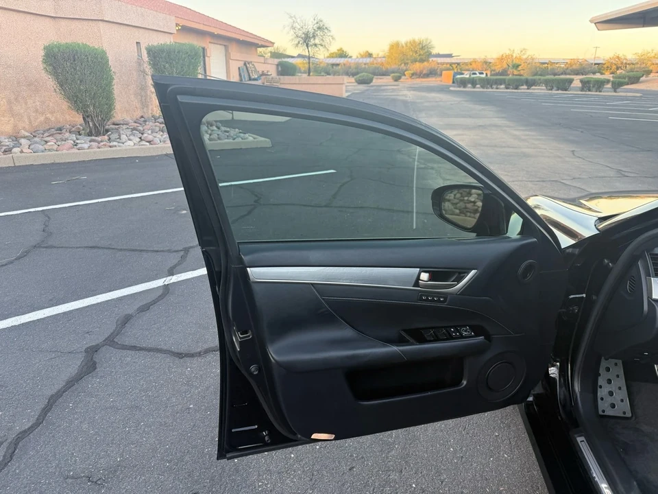 2014 Lexus GS 4th Gen - Image 11 of 21
