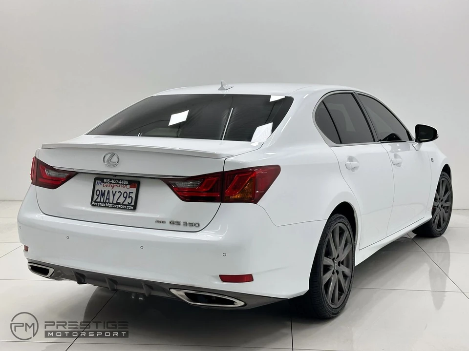 2014 Lexus GS 3rd Gen - Image 6 of 12