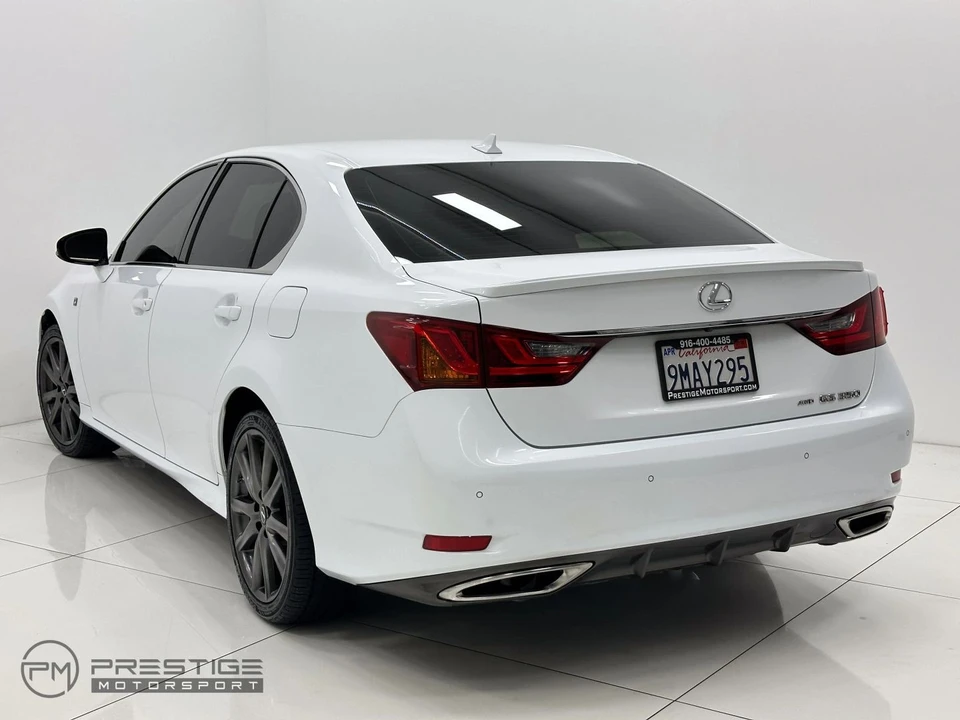 2014 Lexus GS 3rd Gen - Image 4 of 12