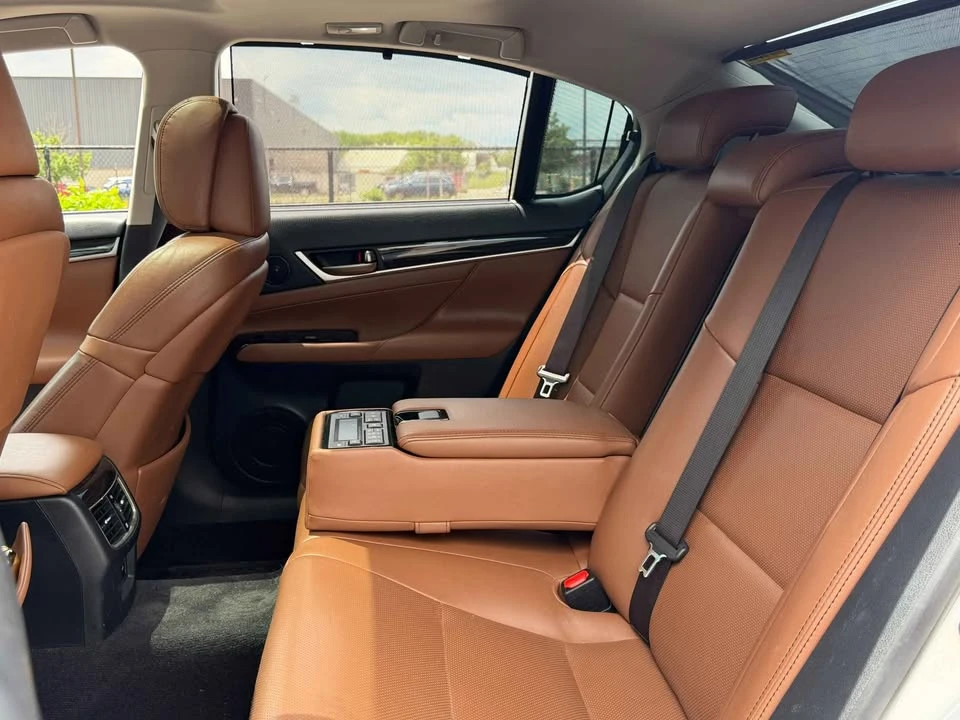 2014 Lexus GS 4th Gen - Image 12 of 20