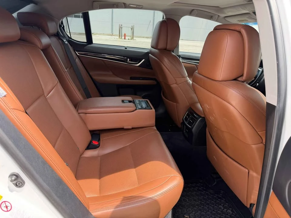 2014 Lexus GS 4th Gen - Image 13 of 20