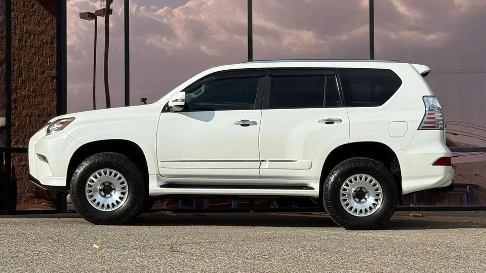 2014 Lexus GX 2nd Gen - Image 5 of 20