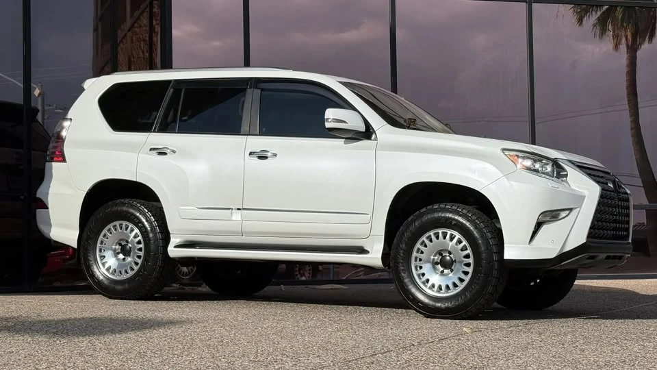 2014 Lexus GX 2nd Gen - Image 16 of 20
