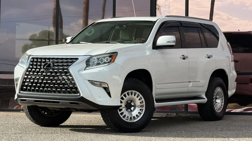 2014 Lexus GX 2nd Gen - Image 2 of 20