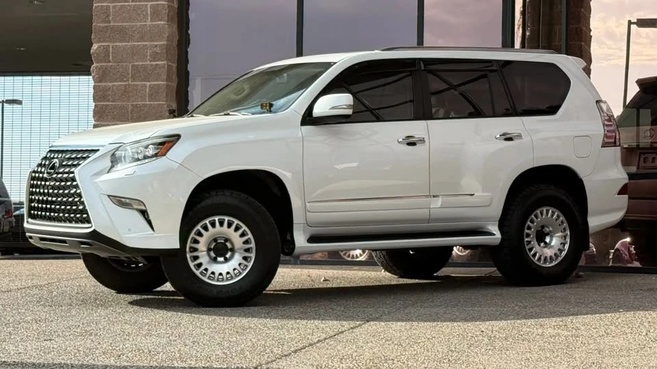 2014 Lexus GX 2nd Gen - Image 3 of 20