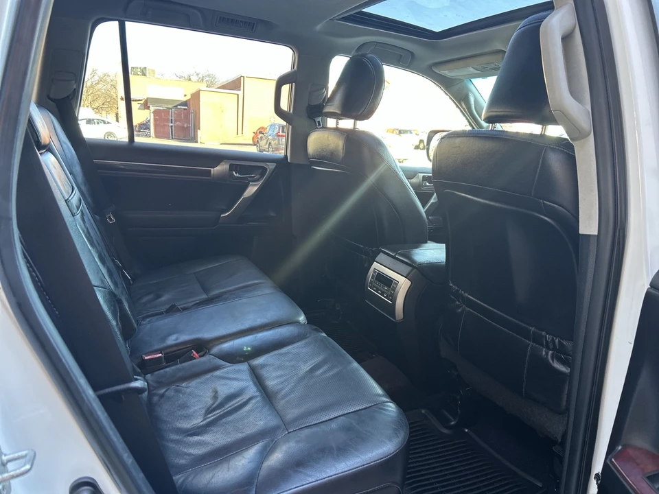 2014 Lexus GX 2nd Gen - Image 16 of 21