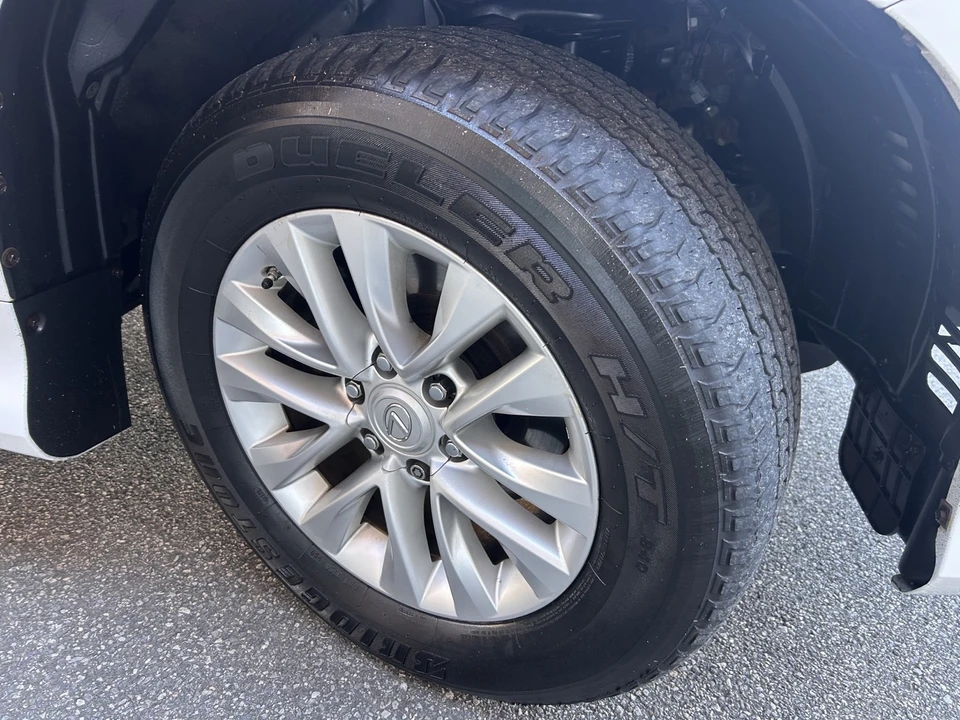 2014 Lexus GX 2nd Gen - Image 11 of 21