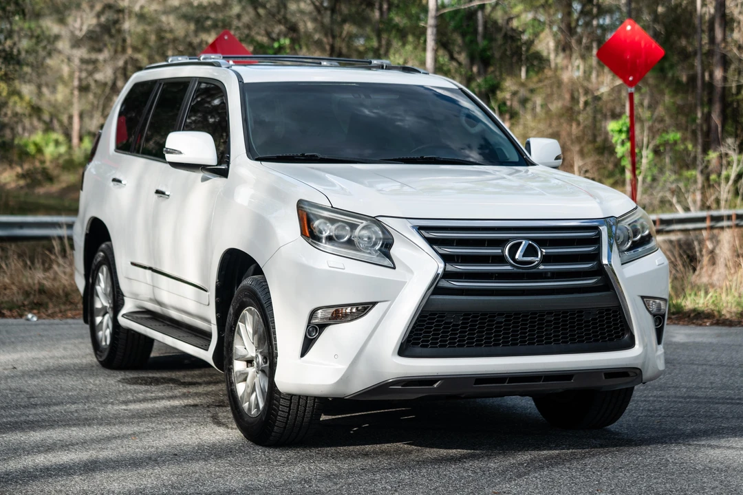 2014 Lexus GX 2nd Gen - Image 28 of 31