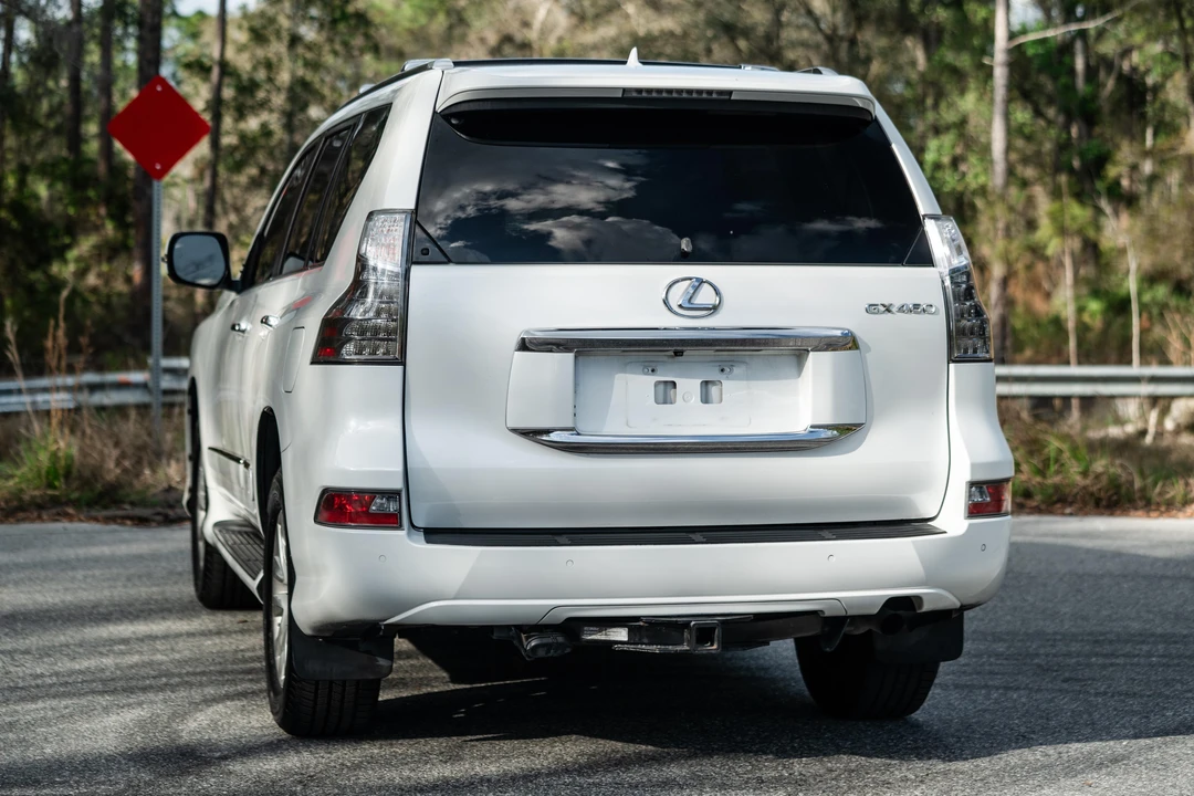 2014 Lexus GX 2nd Gen - Image 16 of 31