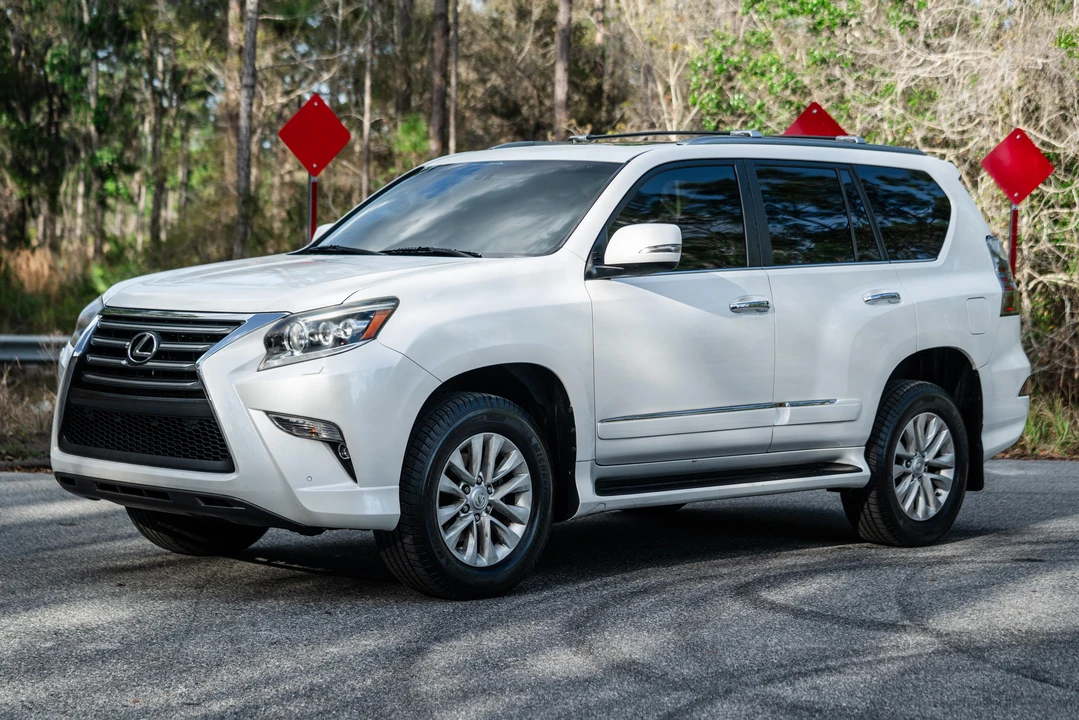 2014 Lexus GX 2nd Gen - Image 8 of 31