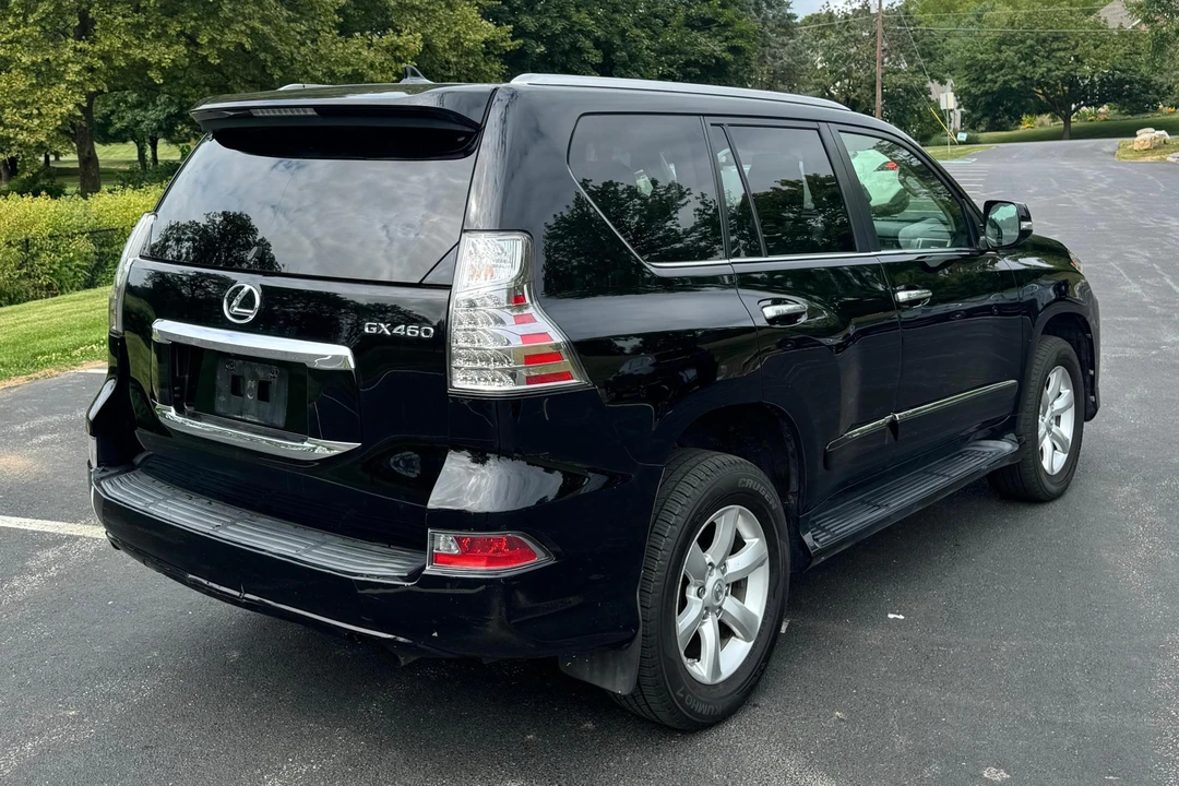 2014 Lexus GX 2nd Gen - Image 4 of 31
