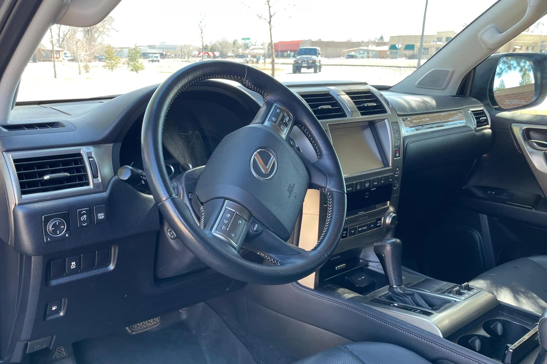 2014 Lexus GX 2nd Gen - Image 28 of 31