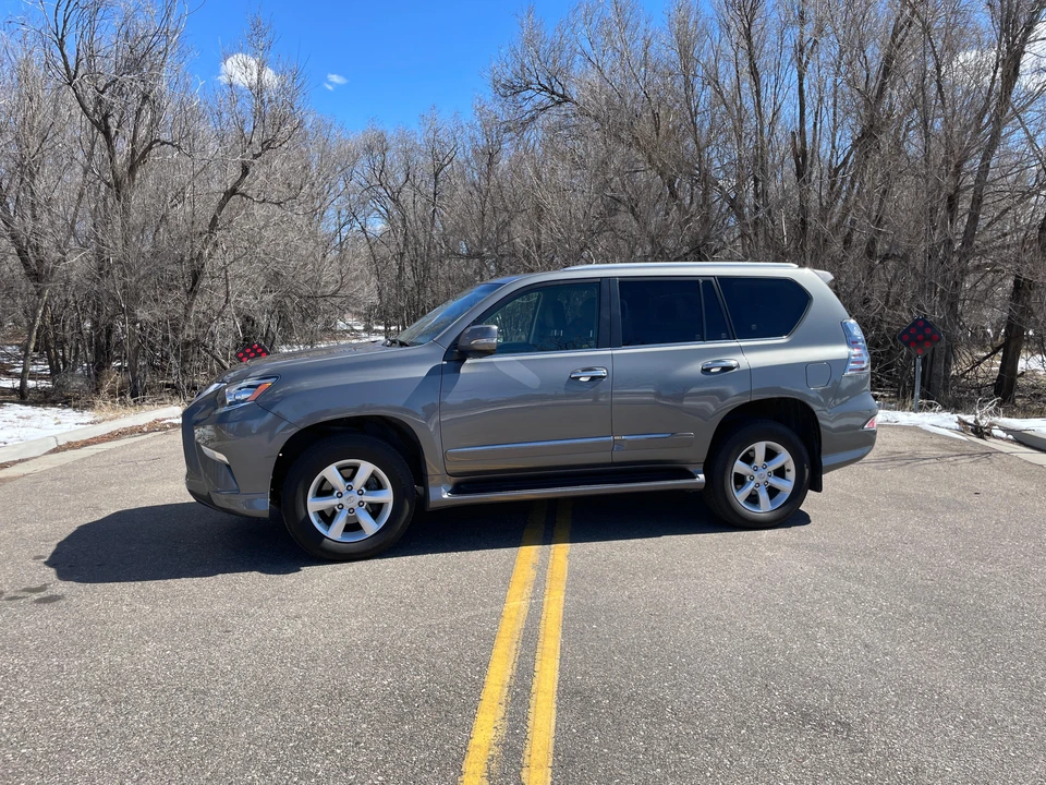 2014 Lexus GX 2nd Gen - Image 8 of 31