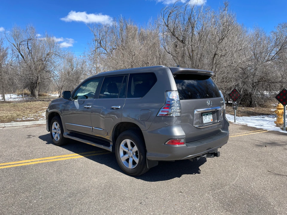 2014 Lexus GX 2nd Gen - Image 9 of 31