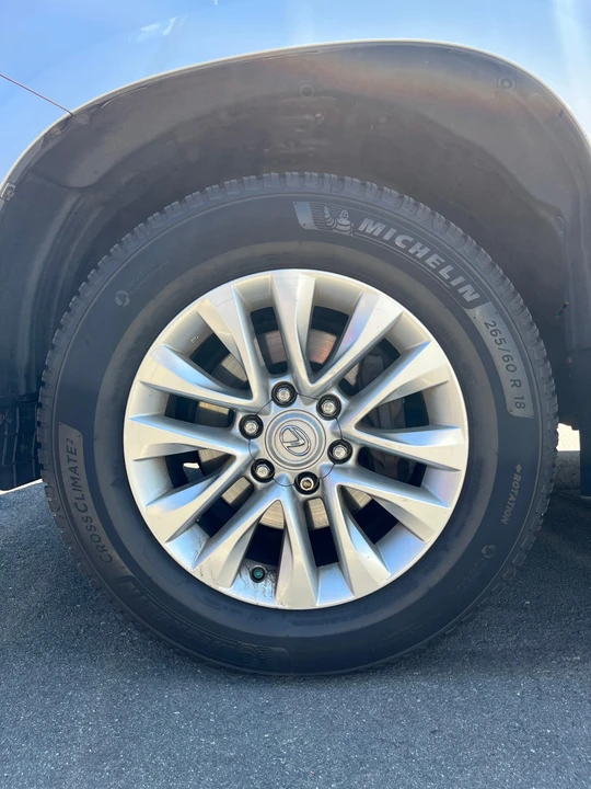 2014 Lexus GX 2nd Gen - Image 26 of 31