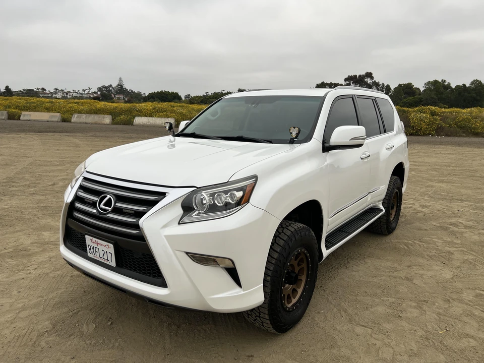 2014 Lexus GX 2nd Gen - Image 9 of 31