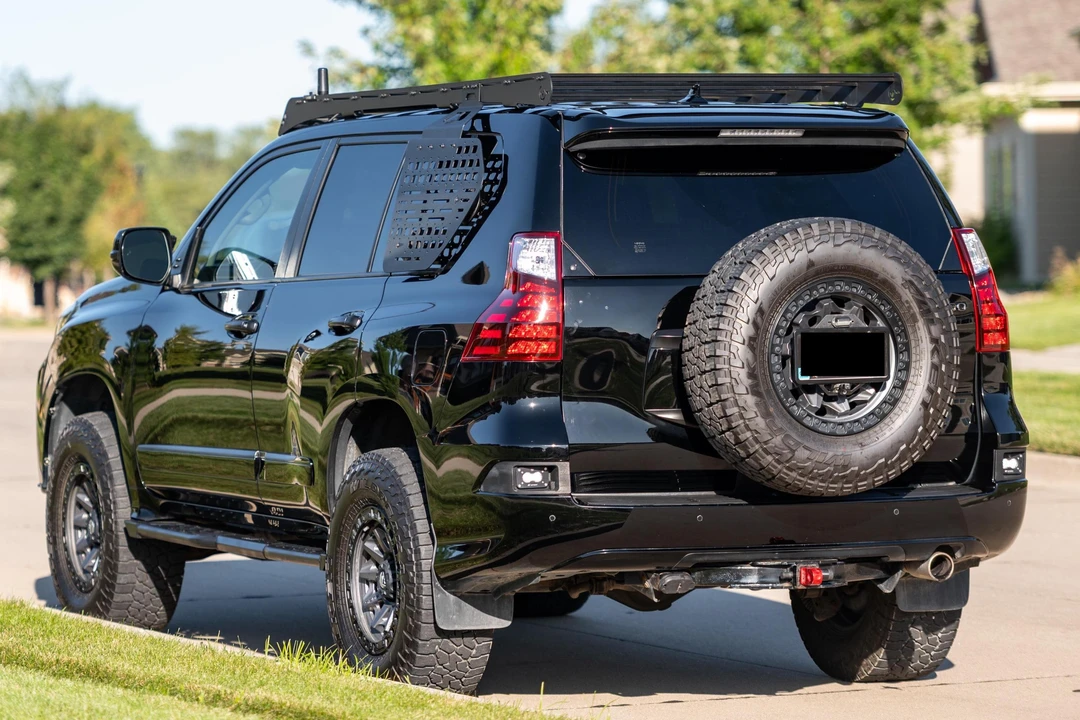 2014 Lexus GX 2nd Gen - Image 4 of 31