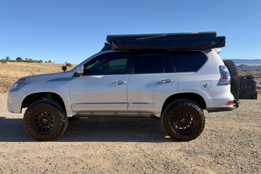 2014 Lexus GX 2nd Gen - Image 3 of 31