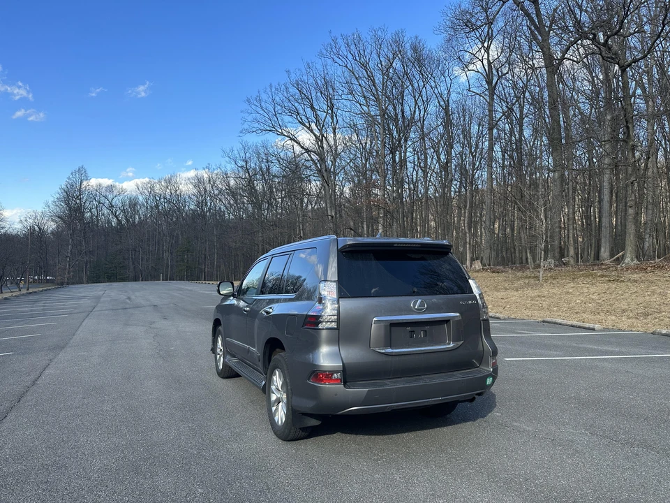 2014 Lexus GX 2nd Gen - Image 16 of 31