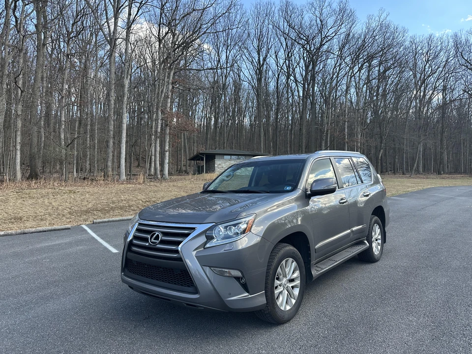 2014 Lexus GX 2nd Gen - Image 9 of 31