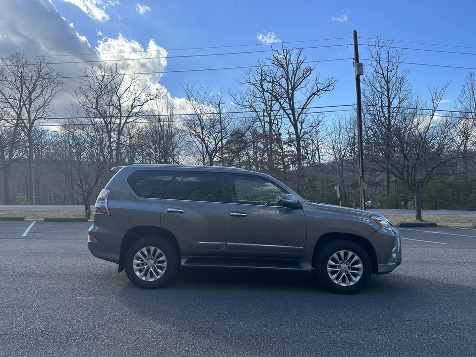 2014 Lexus GX 2nd Gen - Image 20 of 31