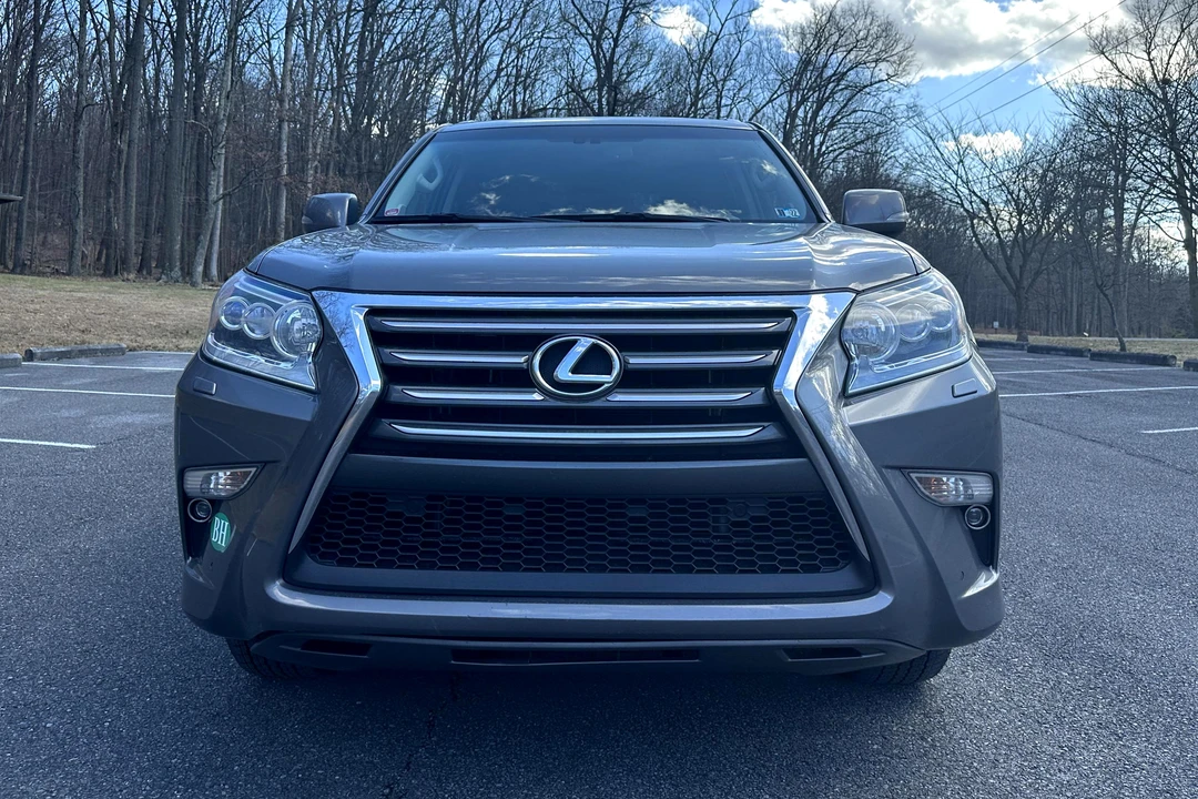 2014 Lexus GX 2nd Gen - Image 2 of 31