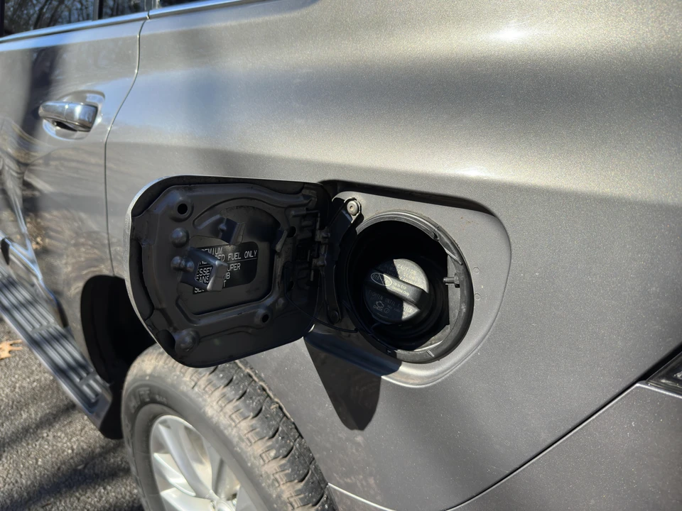 2014 Lexus GX 2nd Gen - Image 31 of 31