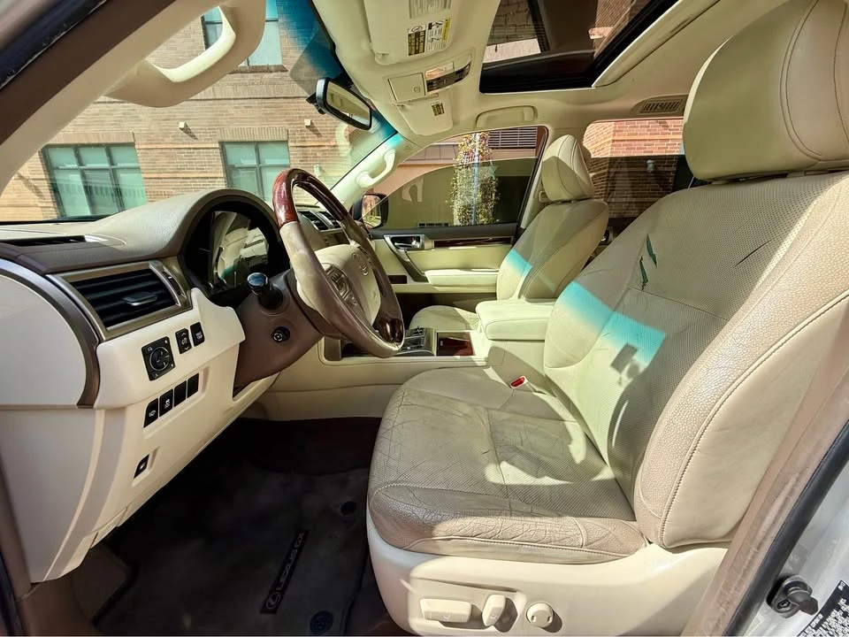2014 Lexus GX 2nd Gen - Image 16 of 17