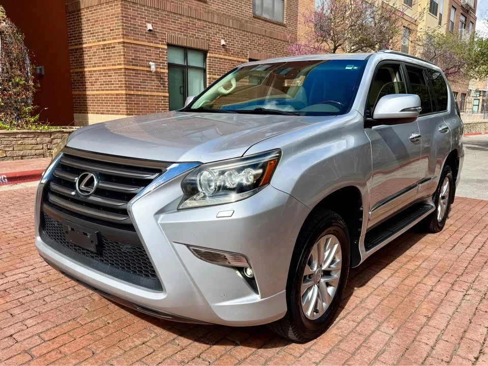 2014 Lexus GX 2nd Gen - Image 4 of 17