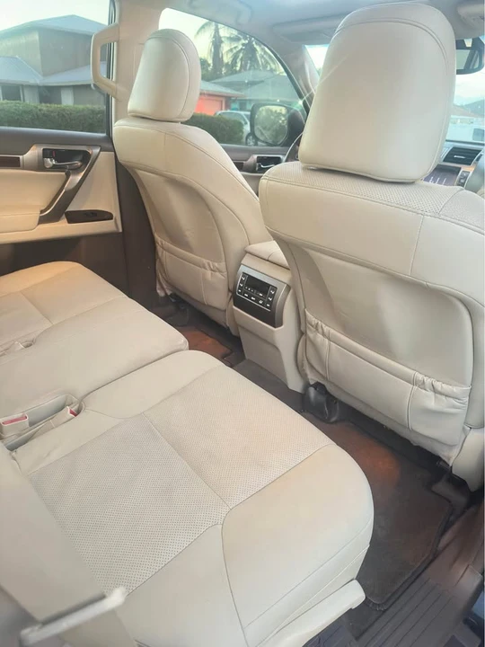 2014 Lexus GX 2nd Gen - Image 16 of 18