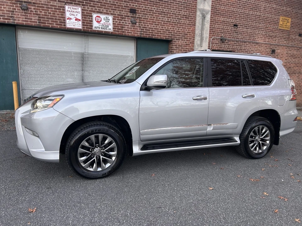 2014 Lexus GX 2nd Gen - Image 2 of 21